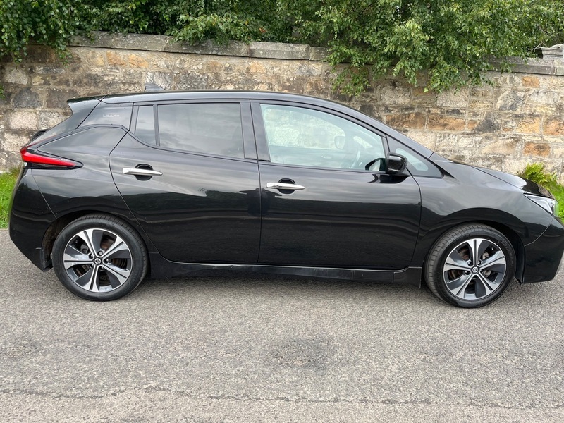 Nissan Leaf 10 SM21XTA Black #2