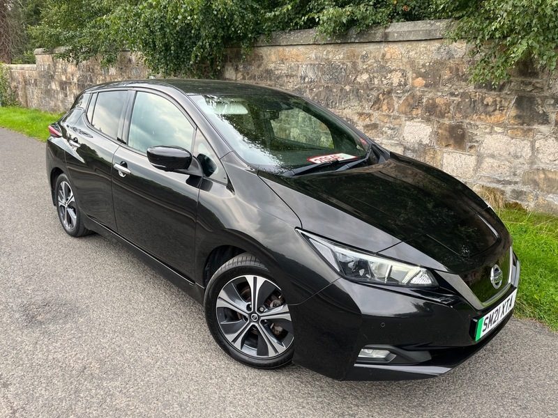Nissan Leaf 10 Black