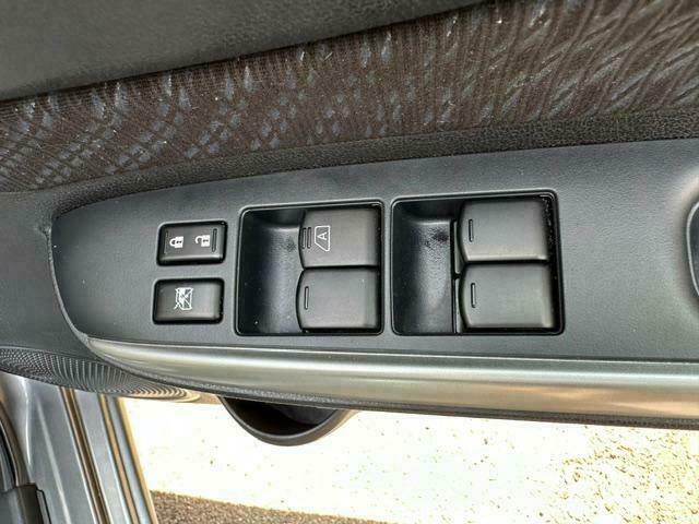 Nissan Note Acenta Premium Blue #15
