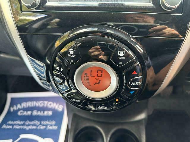 Nissan Note Acenta Premium Blue #20