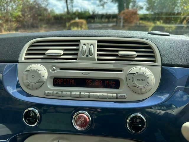 Fiat 500 Hatchback White #16