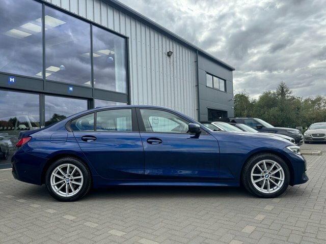 BMW 3 Series 320D Se Saloon ML19FUW Blue #6