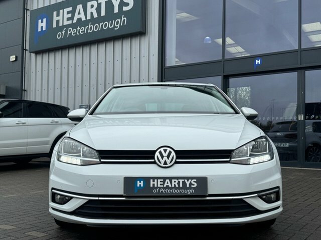 Volkswagen Golf Tdi Bluemotion Tech Gt CP17XSU White #6
