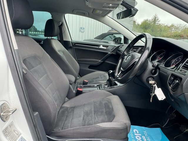 Volkswagen Golf Tdi Bluemotion Tech Gt CP17XSU White #4
