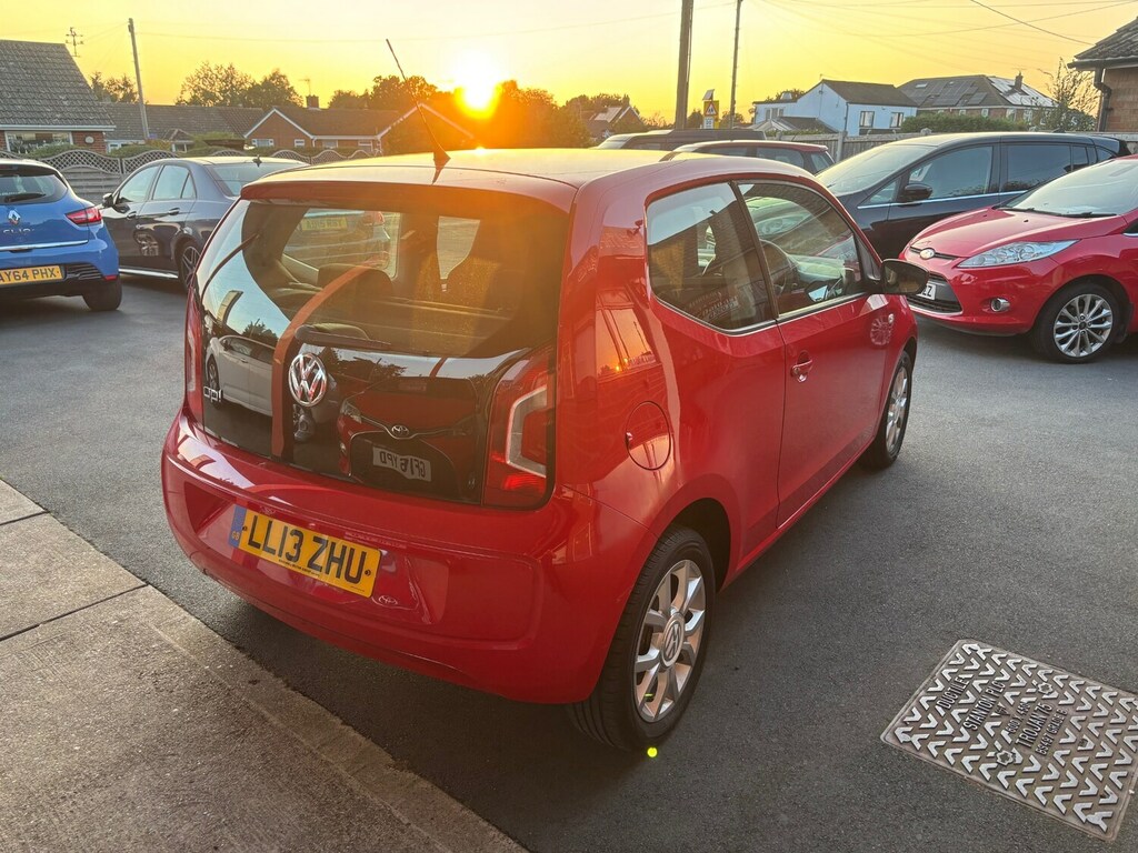 Volkswagen Up 1.0 Move Up LL13ZHU Red #4