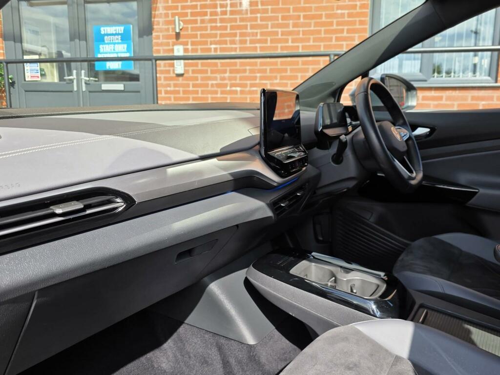 Volkswagen ID.4 Suv MJ73XZO Silver #3