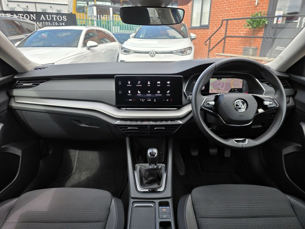 Skoda Octavia 2.0 Tdi Se Technology Blue #4