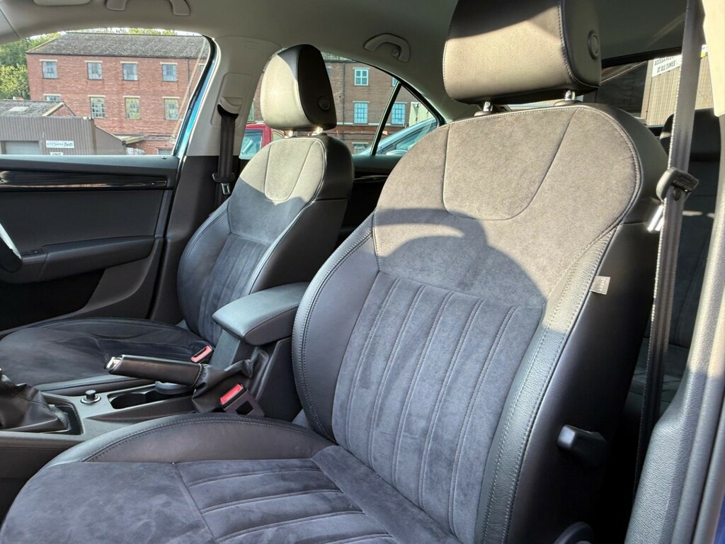 Skoda Octavia Silver #15