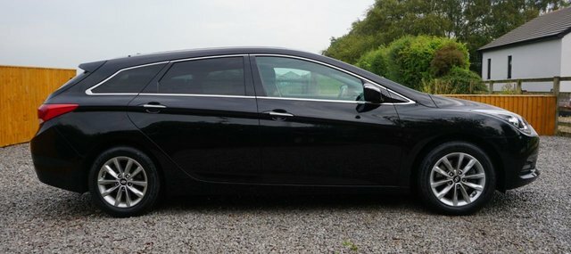 Hyundai I40 Crdi Blue Drive Se Black #2