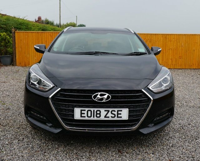 Hyundai I40 Crdi Blue Drive Se Black #4