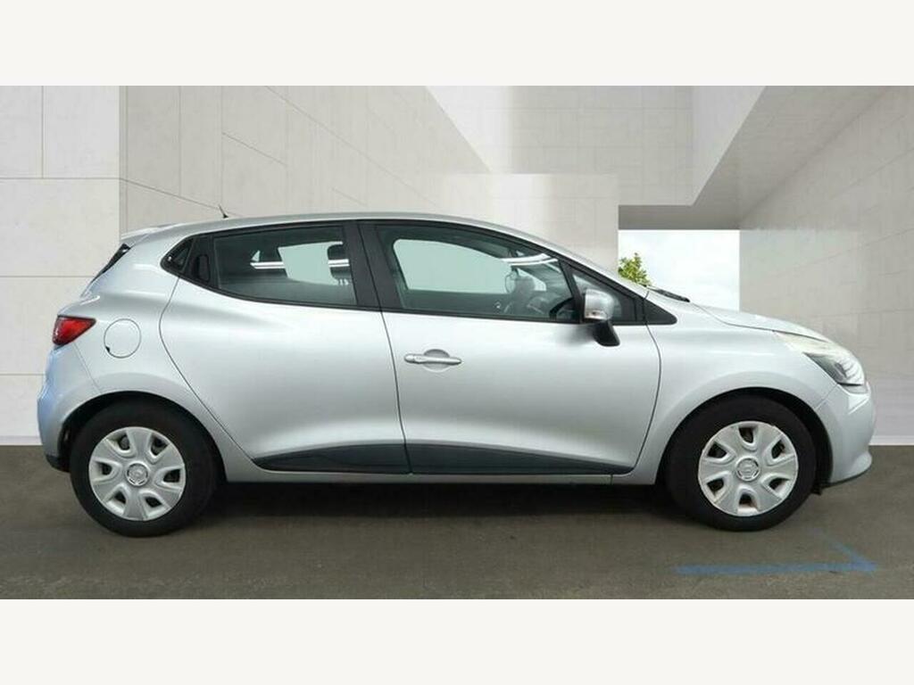 Renault Clio Home Car Detail #4