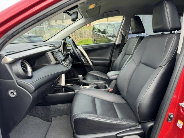 Toyota Rav 4 Suv 2.2 D-cat Invincible Last Owner 9 Years 2015 Red #4