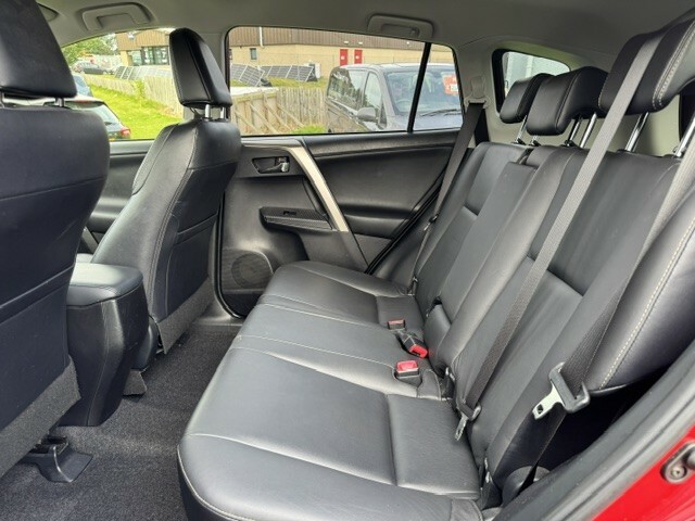 Toyota Rav 4 Suv 2.2 D-cat Invincible Last Owner 9 Years 2015 Red #5