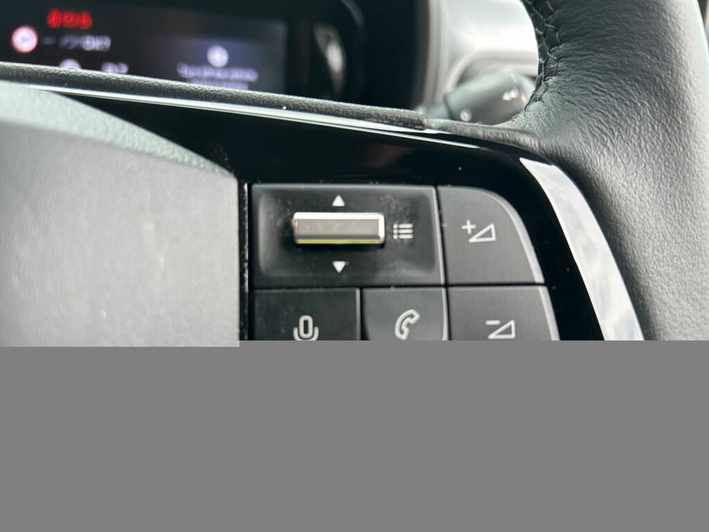 Vauxhall Combo-e Life 100Kw Ultimate 52Kwh Black #6