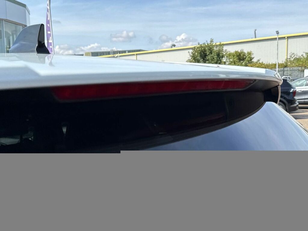 Renault Symbioz 1.3 Tce 140 Techno White #4