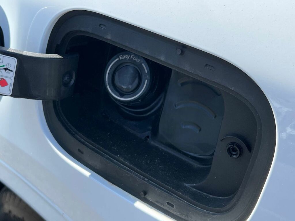 Ford Kuga 2.5 Phev St-line X Cvt HV74UJM White #5