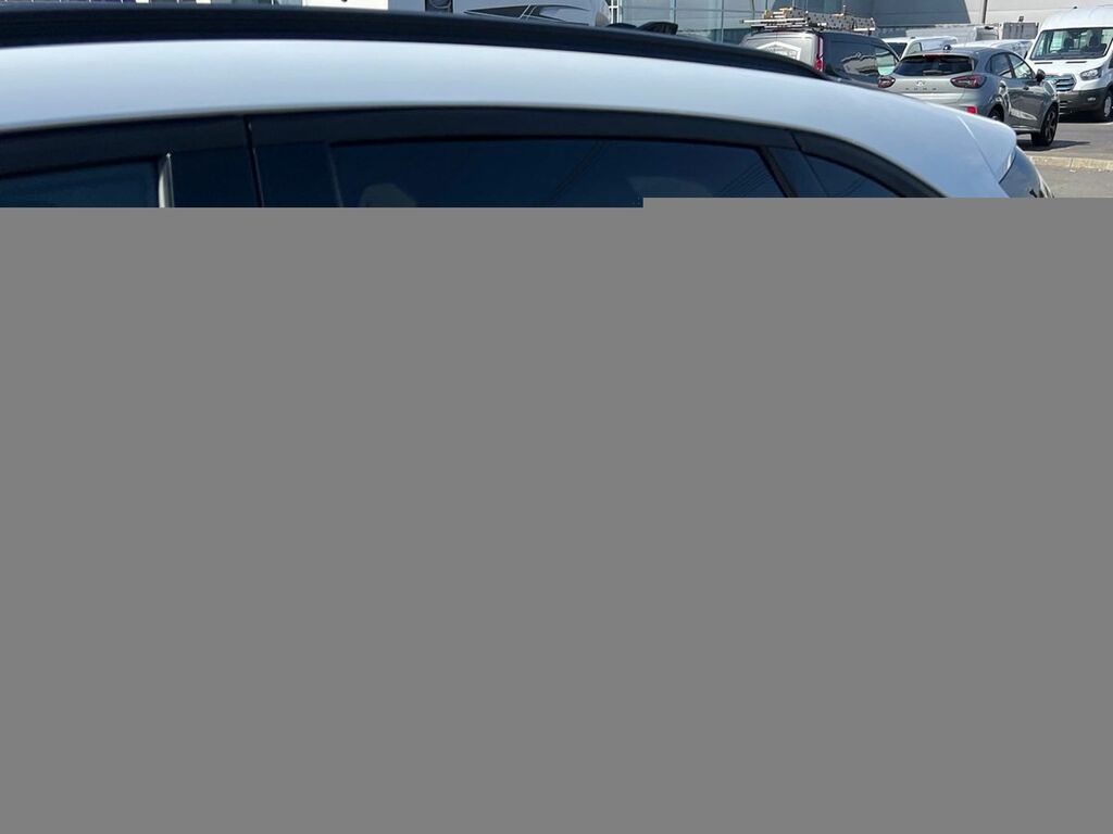 Ford Kuga 2.5 Phev St-line X Cvt HV74UJM White #3