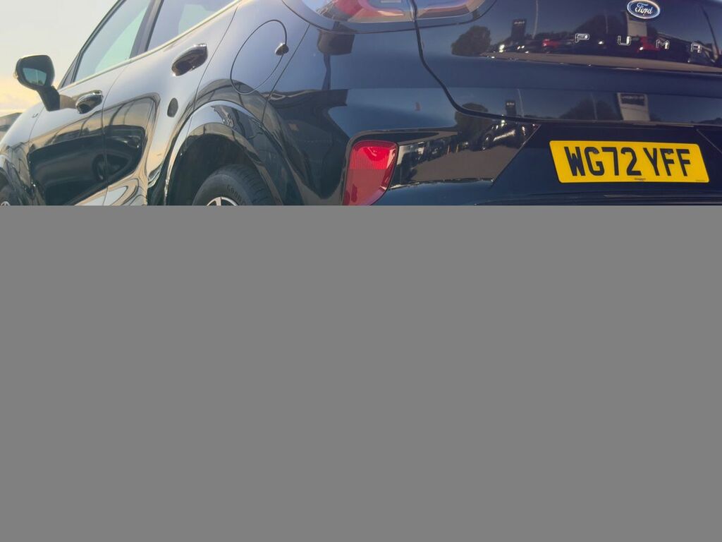 Ford Puma 1.0 Ecoboost Hybrid Mhev 155 St-line Vignale Black