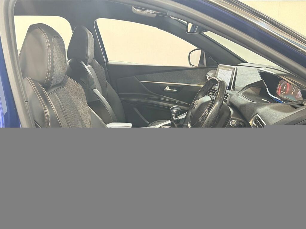 Peugeot 3008 1.6 Bluehdi 120 Allure Eat6 Grey #9