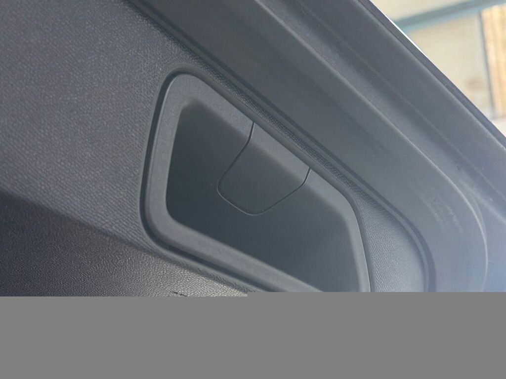 Peugeot 3008 1.6 Bluehdi 120 Allure Eat6 Grey #7