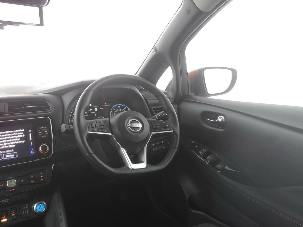 Nissan Leaf   #13
