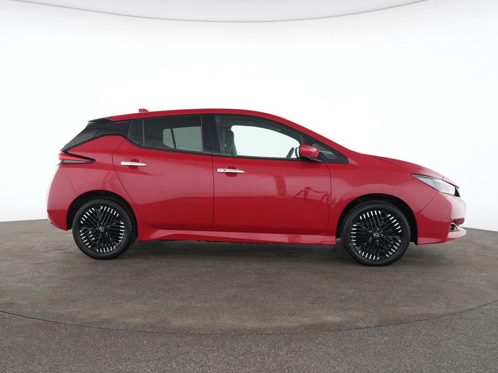 Nissan Leaf   #12