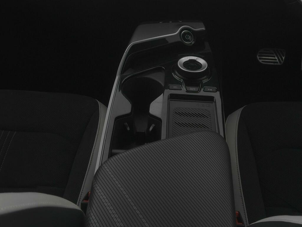 Kia EV6 Hatchback Black #12