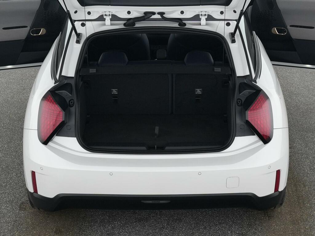 Mini Electric E 66.5Kwh Monochrome White #29