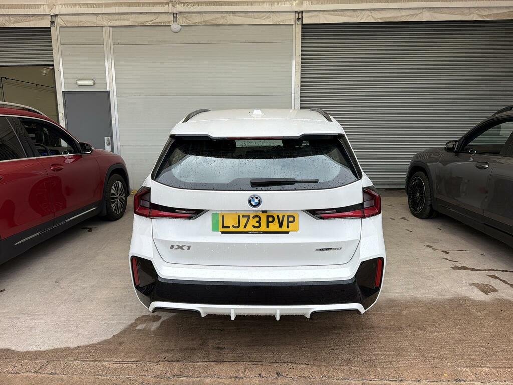 BMW iX1 30 66.5Kwh M Sport Xdrive 11Kw Charger #4
