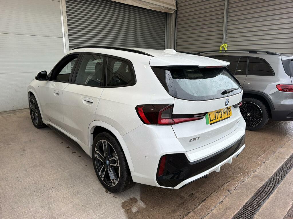 BMW iX1 30 66.5Kwh M Sport Xdrive 11Kw Charger #5
