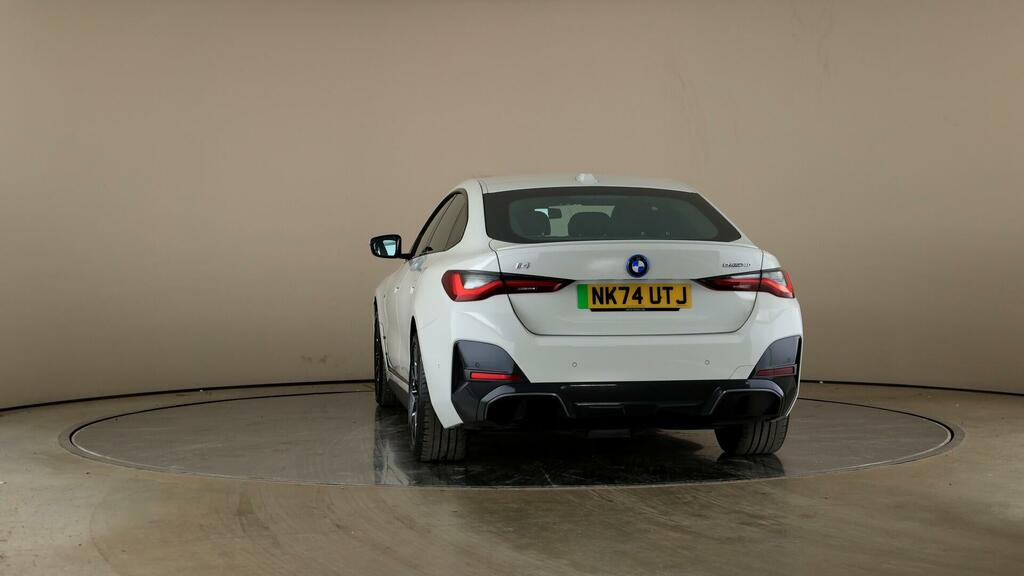 BMW i4 Unknown White #30