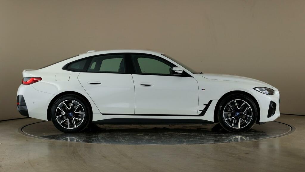 BMW i4 Unknown White #28