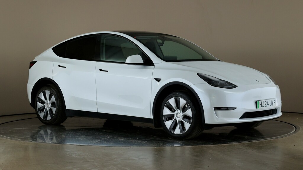 Tesla Model Y Dual Motor Long Range 4Wde
