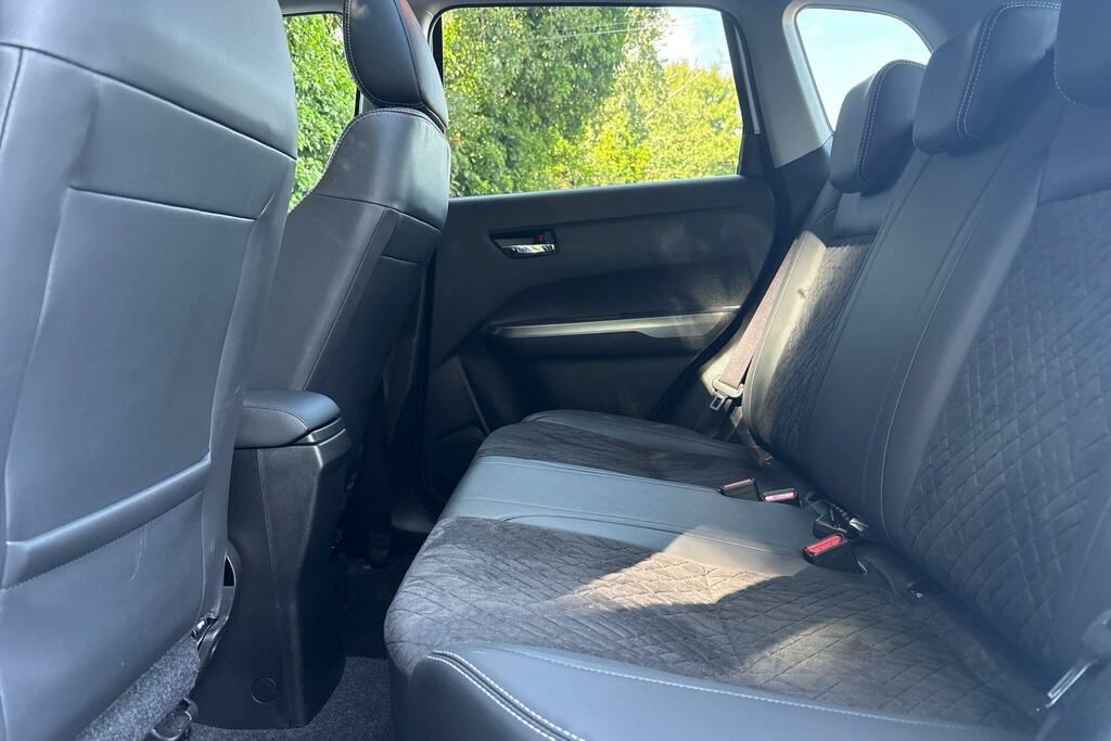 Suzuki Vitara Vitara 1.4 Boosterjet Mhev Sz5 Euro 6 Ss 24 SC24XFB White #6
