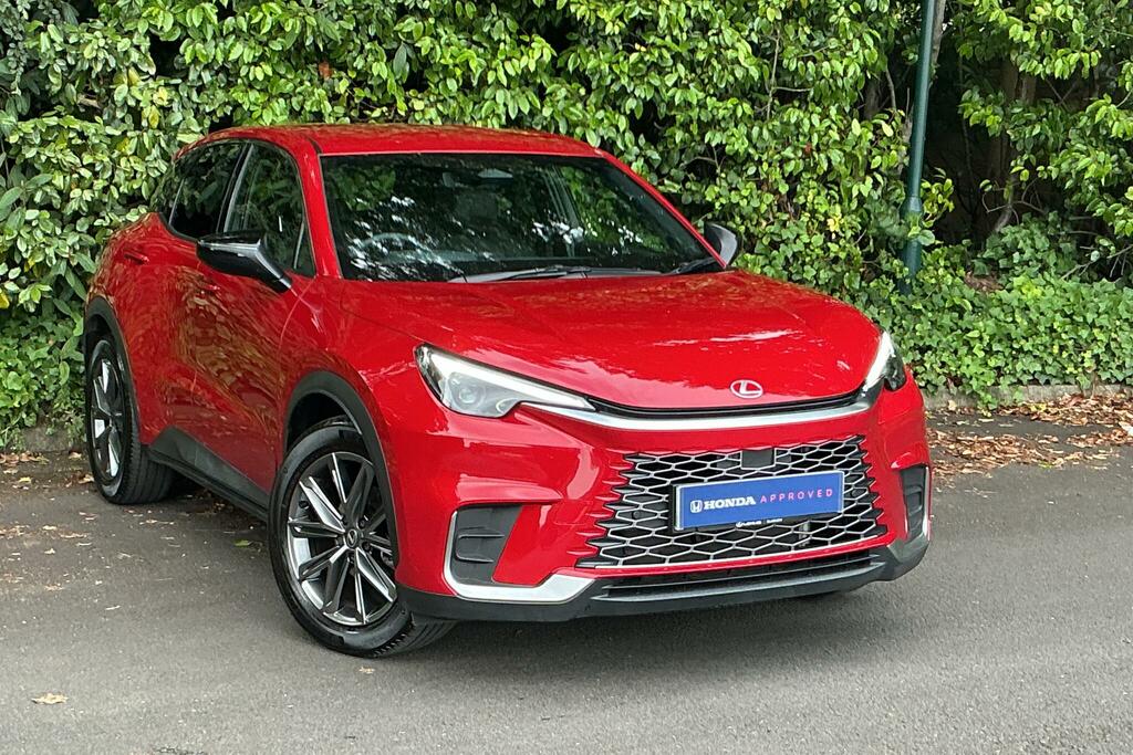 Lexus LBX Lbx 1.5 Vvt-ie Premium Plus E-cvt Euro 6 Ss Red