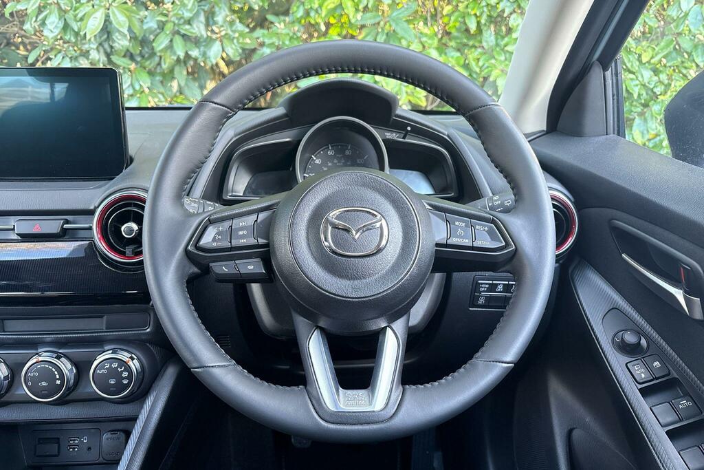 Mazda 2 Exclusive-line Grey #12