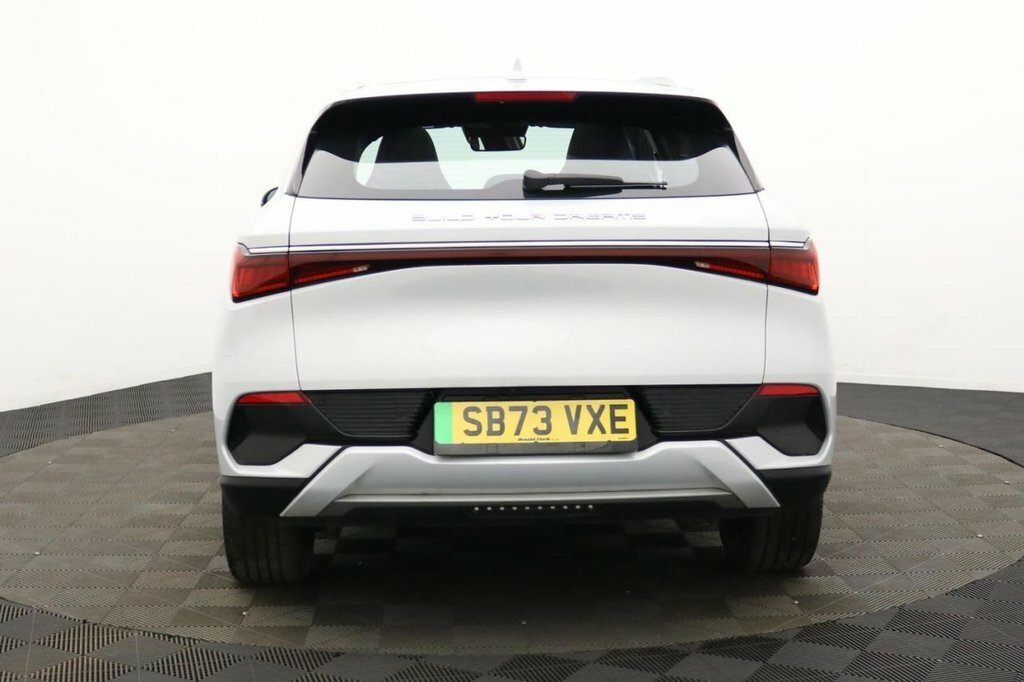Byd Atto 3 Suv White #5