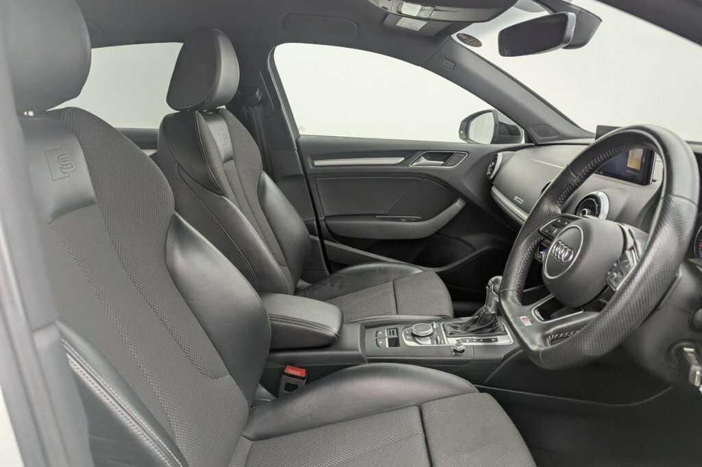 Audi A3 1.5L Black Edition KL19VOV White #3