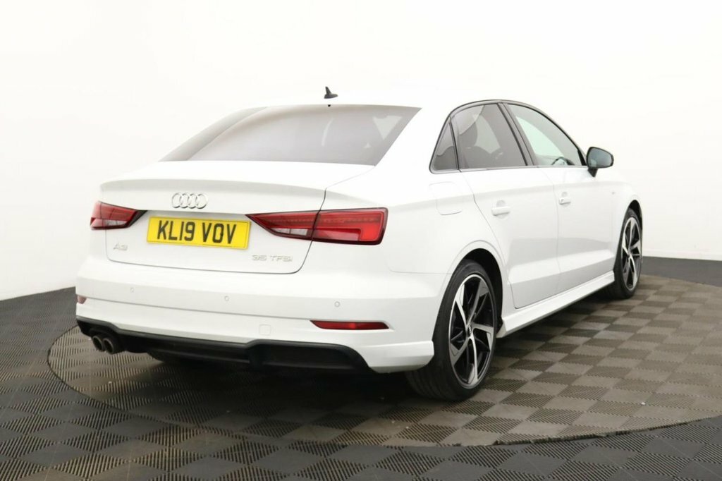 Audi A3 1.5L Black Edition KL19VOV White #4