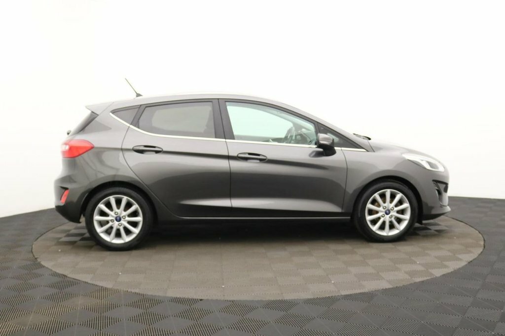 Ford Fiesta 1L Titanium Grey #2