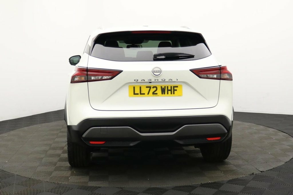 Nissan Qashqai 1.3L N-connecta LL72WHF White #5