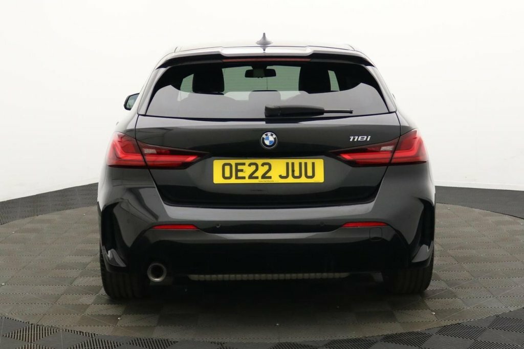 BMW 1 Series 1.5L M Sport OE22JUU Black #5
