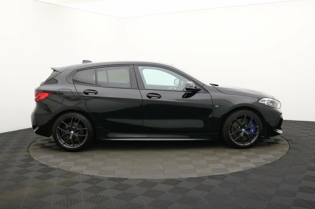 BMW 1 Series 1.5L M Sport OE22JUU Black #2