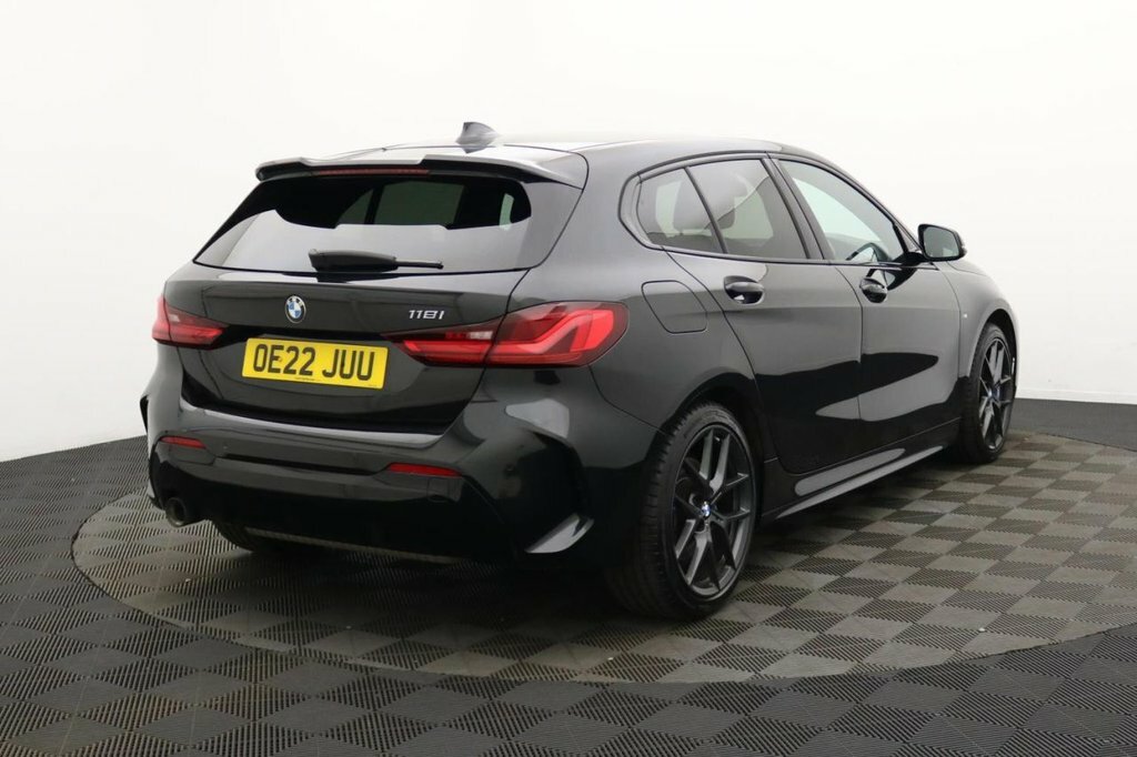 BMW 1 Series 1.5L M Sport OE22JUU Black #4
