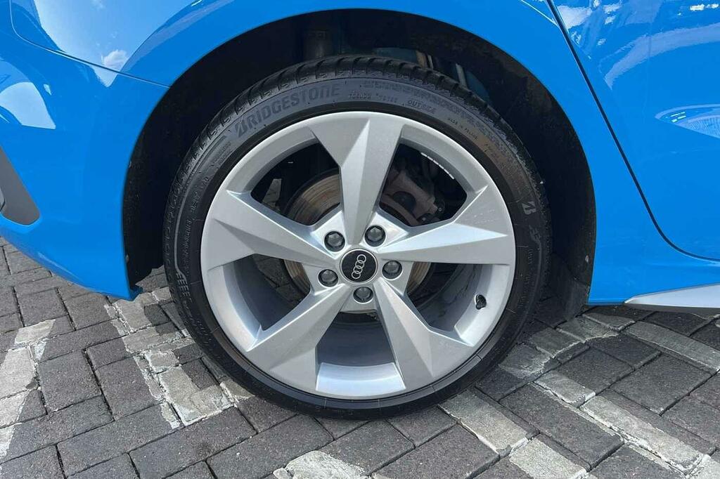 Audi A3 S Line 30 Tfsi 110 Ps 6-Speed HJ72YYF Blue #5
