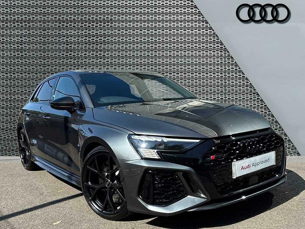 Audi RS3 3 Carbon Black 400 Ps S Tronic HF24VRN Grey