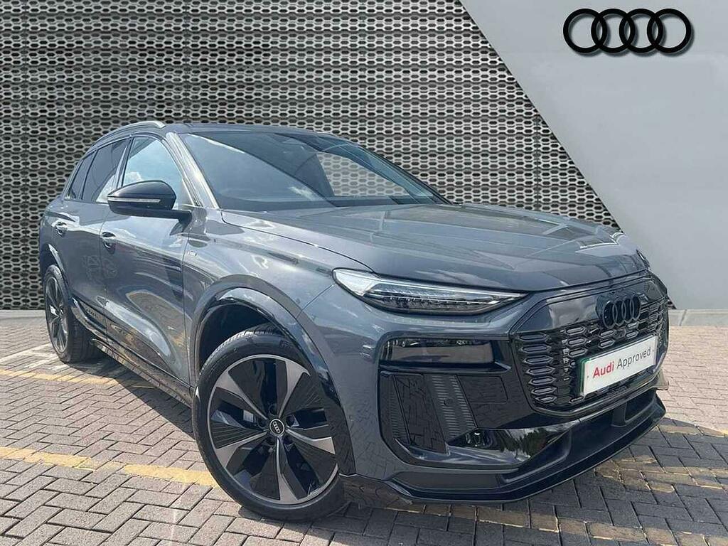 Audi Q6 E-Tron Suv Black Edition 185,00 Kw Grey