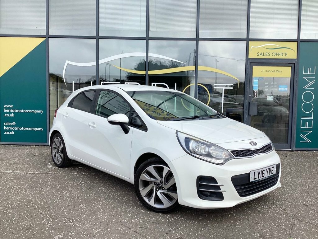 Kia RIO 1.4L 3 White