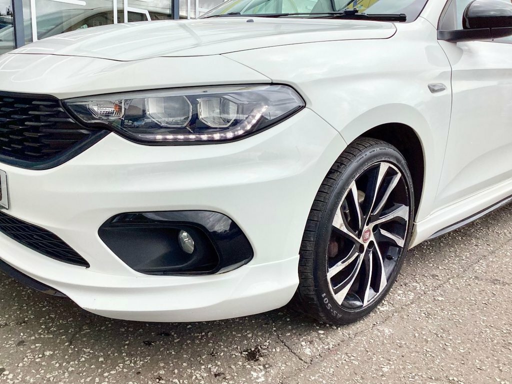 Fiat Tipo 1.4L Sport White #6
