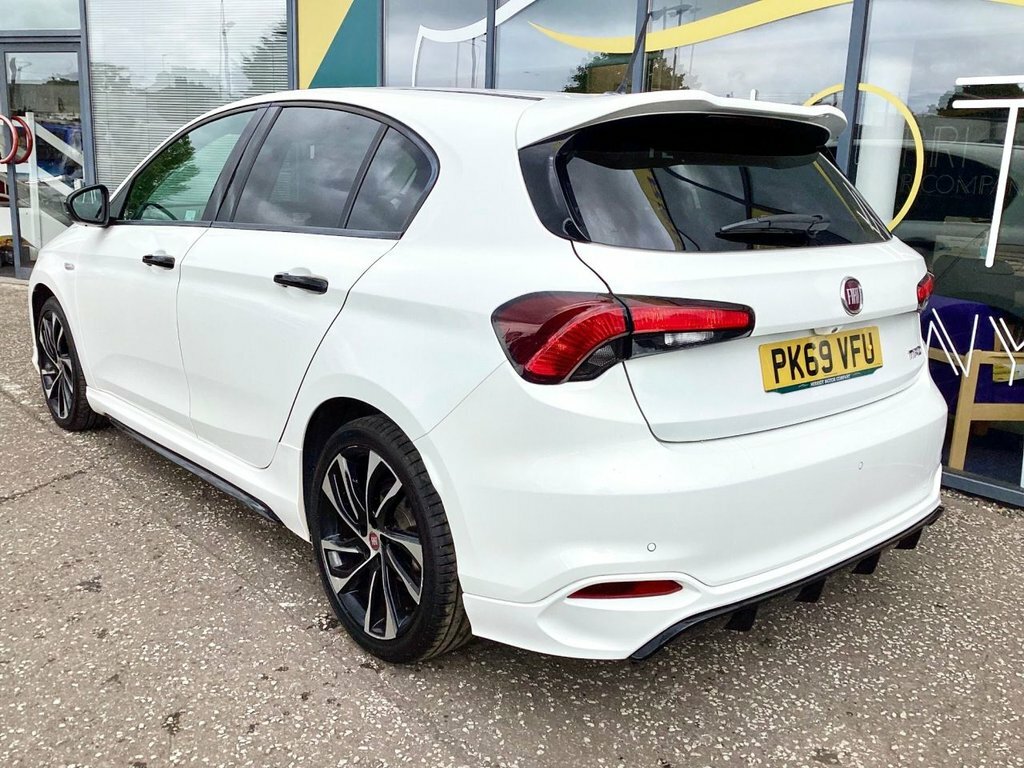 Fiat Tipo 1.4L Sport White #4